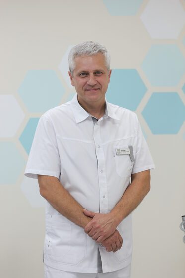 Васильев Василий Николаевич, стоматолог-ортопед